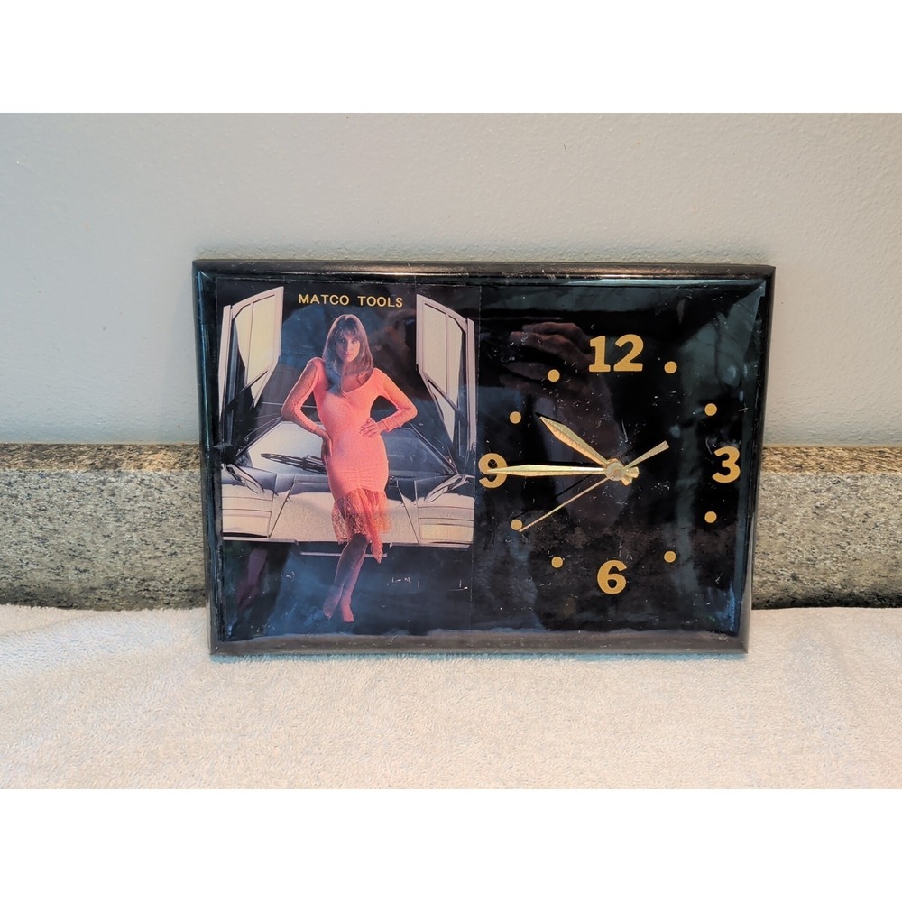 Vintage Matco Tools Pin-Up Girl Car Clock Works Tested!  Read